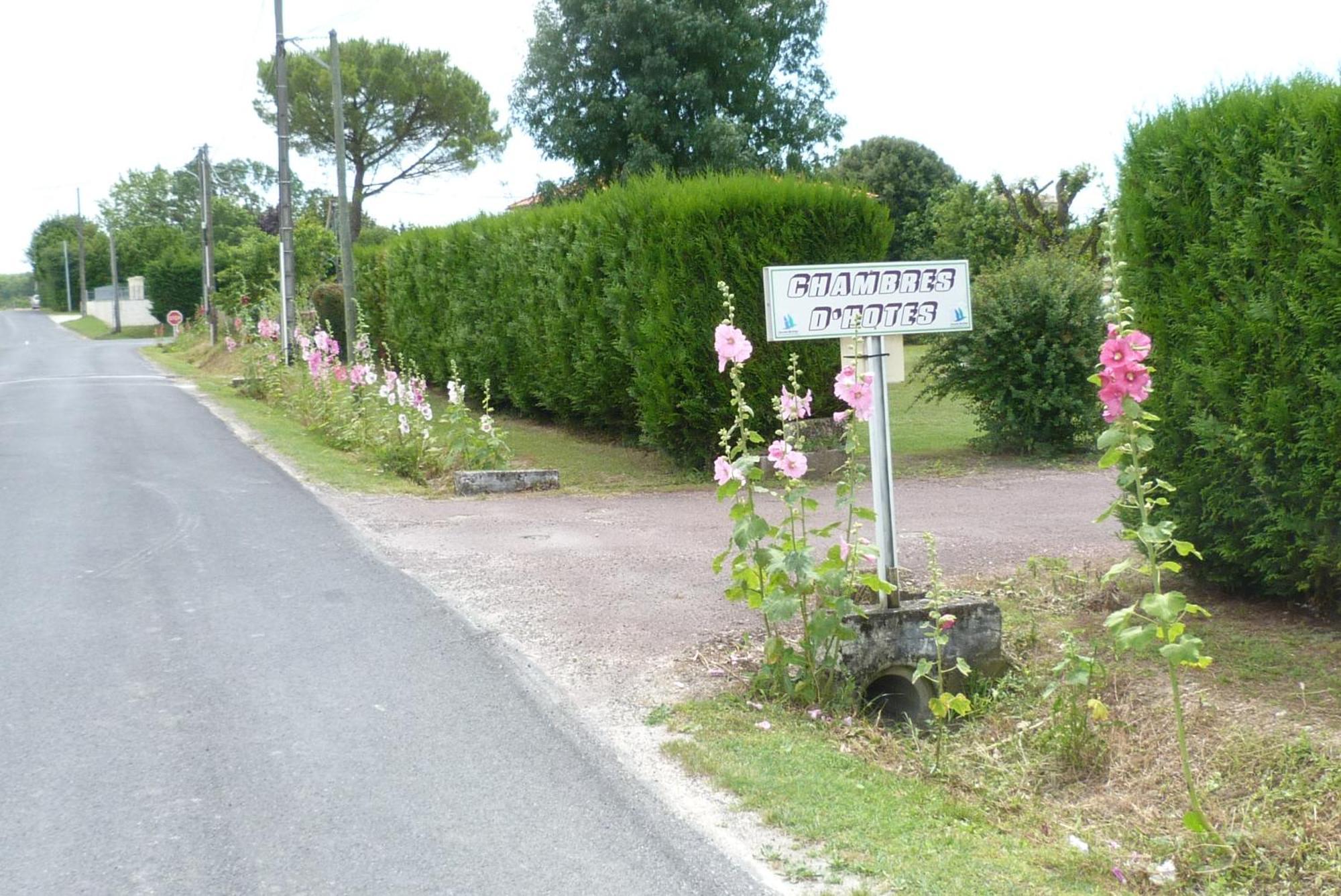 Chambre D'Hotes Les 3 Moulins Cozes Exterior foto